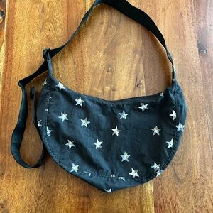 BAGGU Black Medium Crescent Bag with Star Pattern